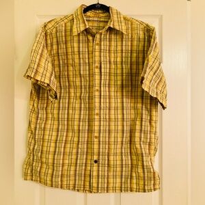 Mountain Hardwear Button Shirt